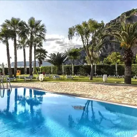 Arcomagno Hotel 4*